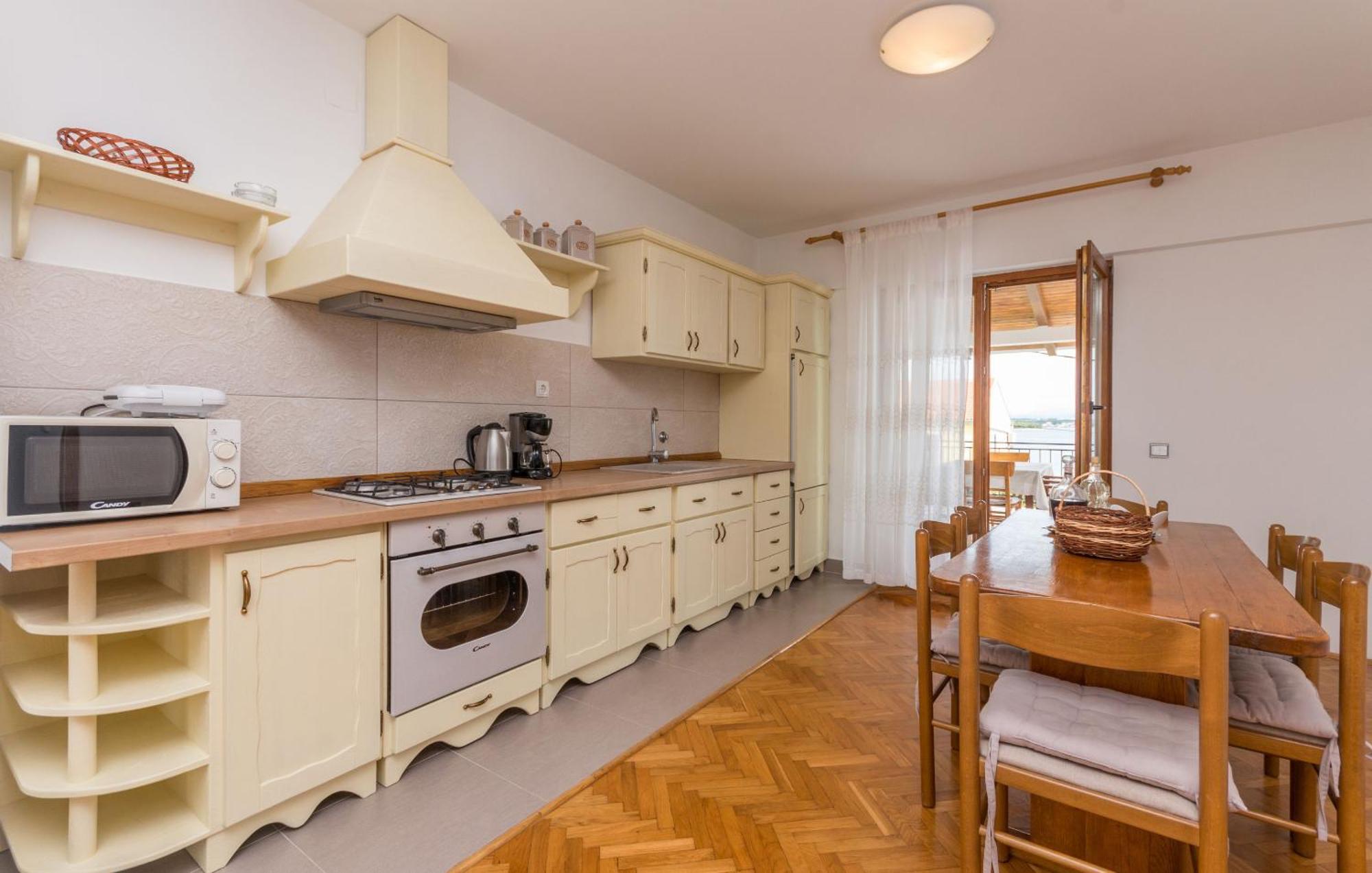 Apartment Blazenka - 20M From The Sea Tkon Exterior foto
